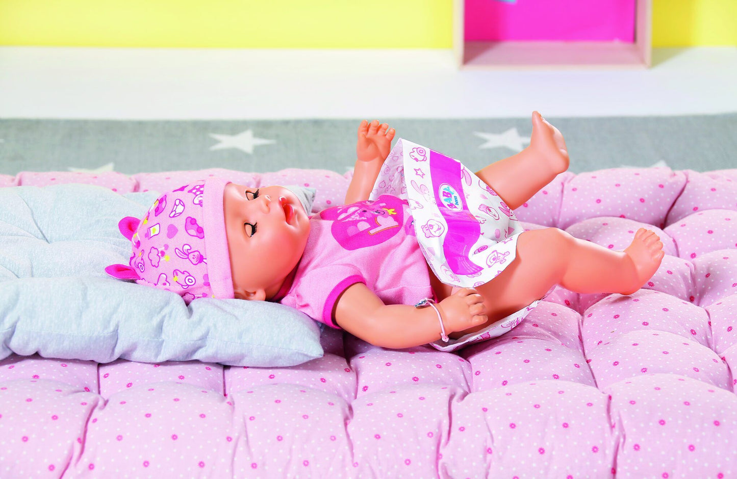 * Baby Born Nappies 5 pack