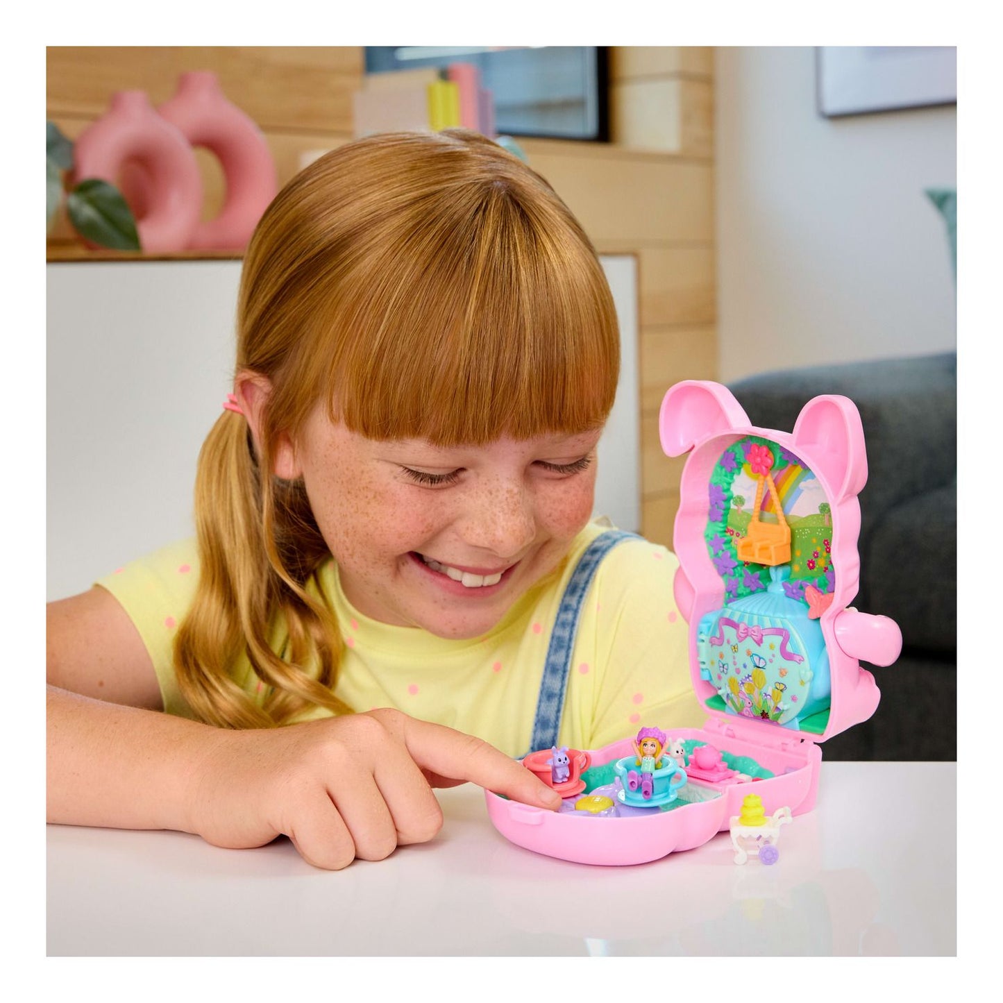 * Polly Pocket - Tea Party Bunny Compact