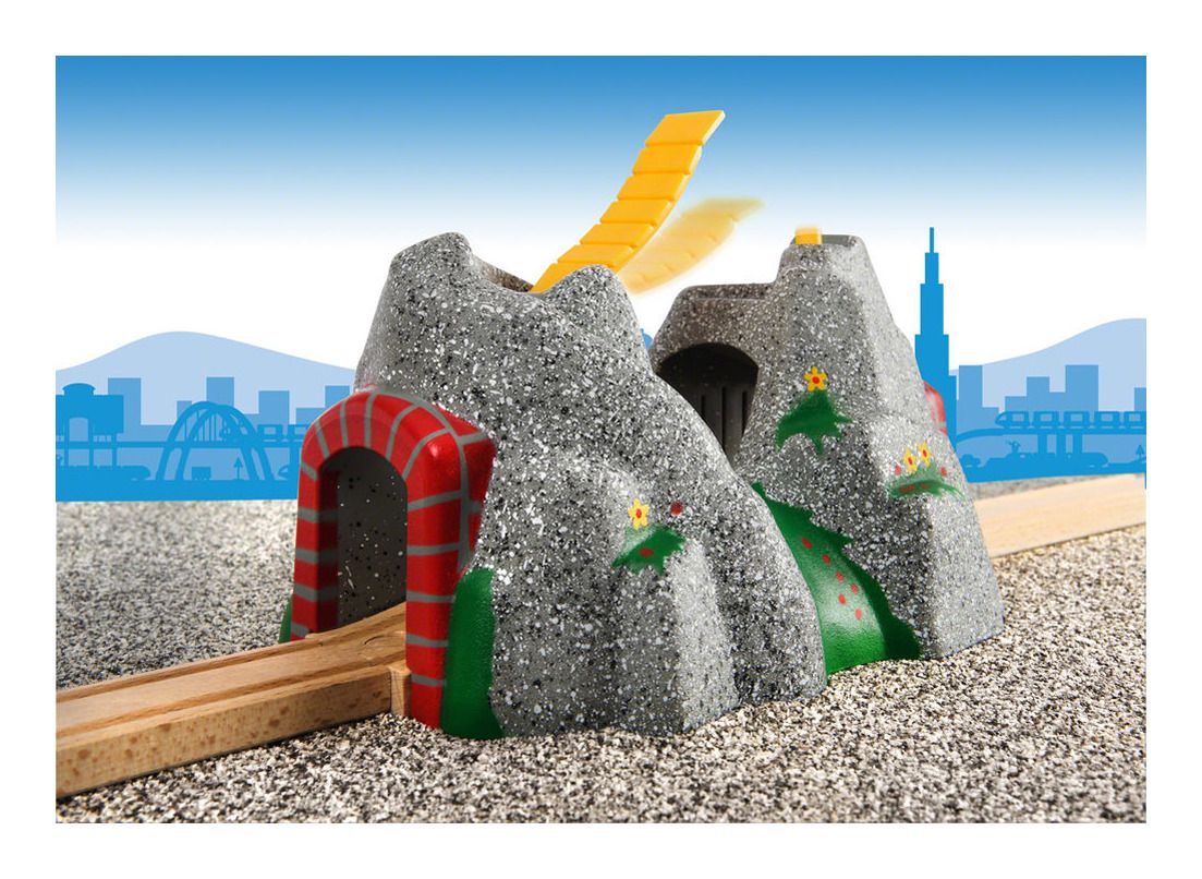 Brio Adventure Tunnel