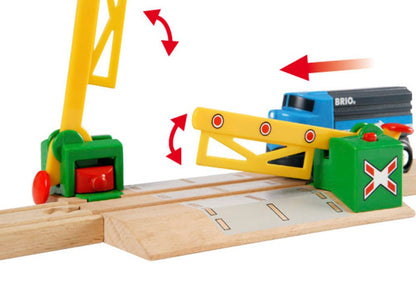 * Brio Magnetic Action Crossing