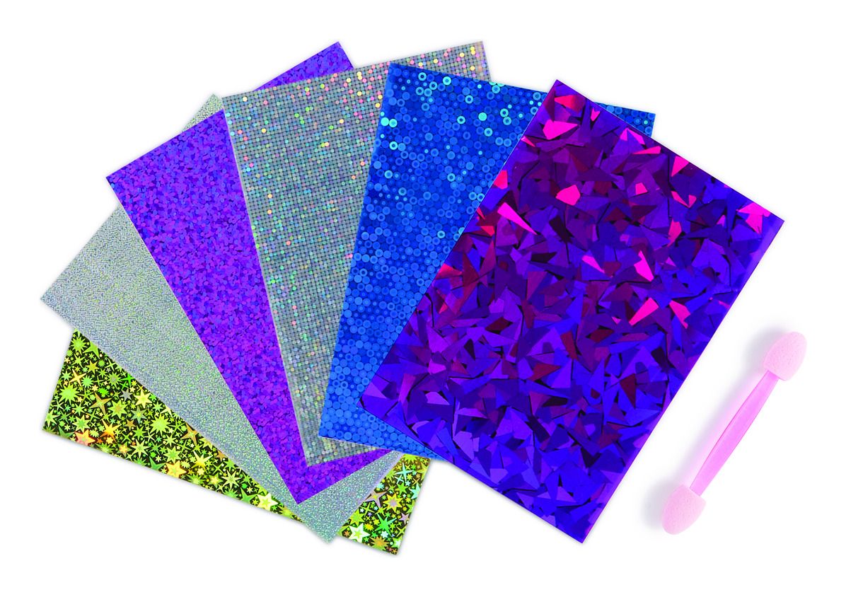 * Cool Maker Foil Nails