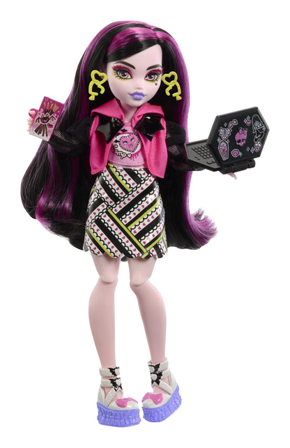 Skulltimate Secrets Draculaura (Series 3)