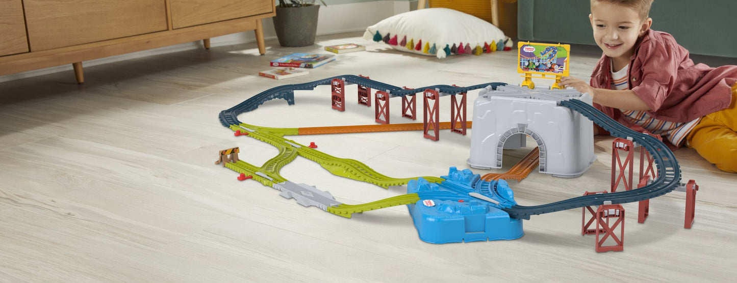 Thomas Connect & Build Track Bucket