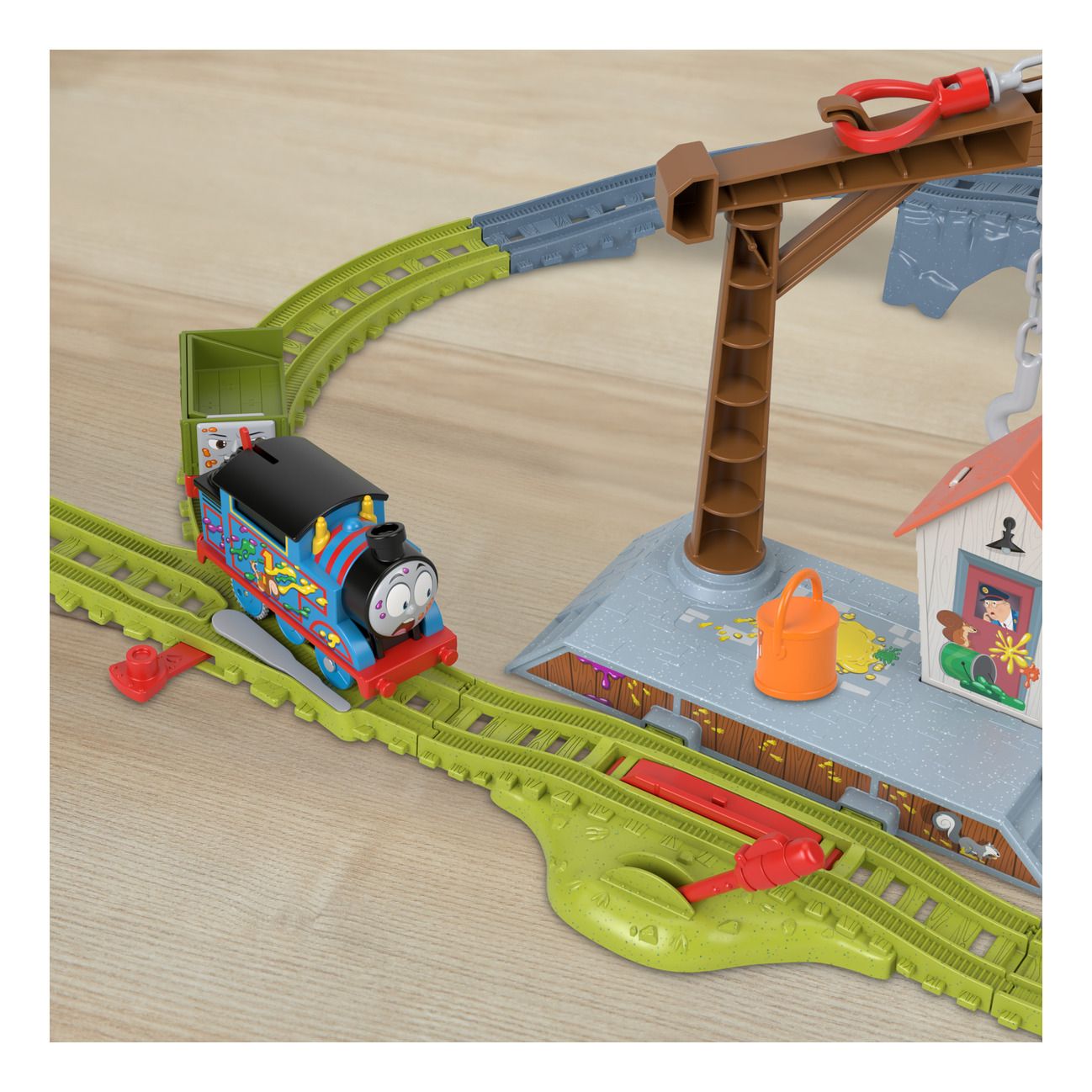 Thomas Topsy Turvy Paint Delivery Set